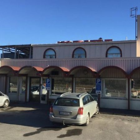 Liz Motell Sundsvall Exterior foto